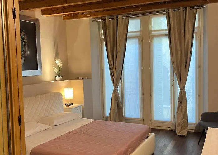 Dimora 4 SpadeAlbergo